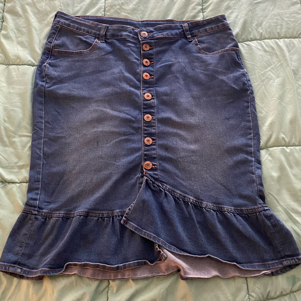 Womens Ruffled Jean Skirt